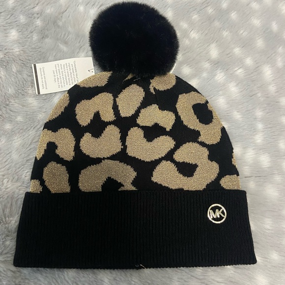 MICHAEL Michael Kors Accessories - Michael Kors hat New